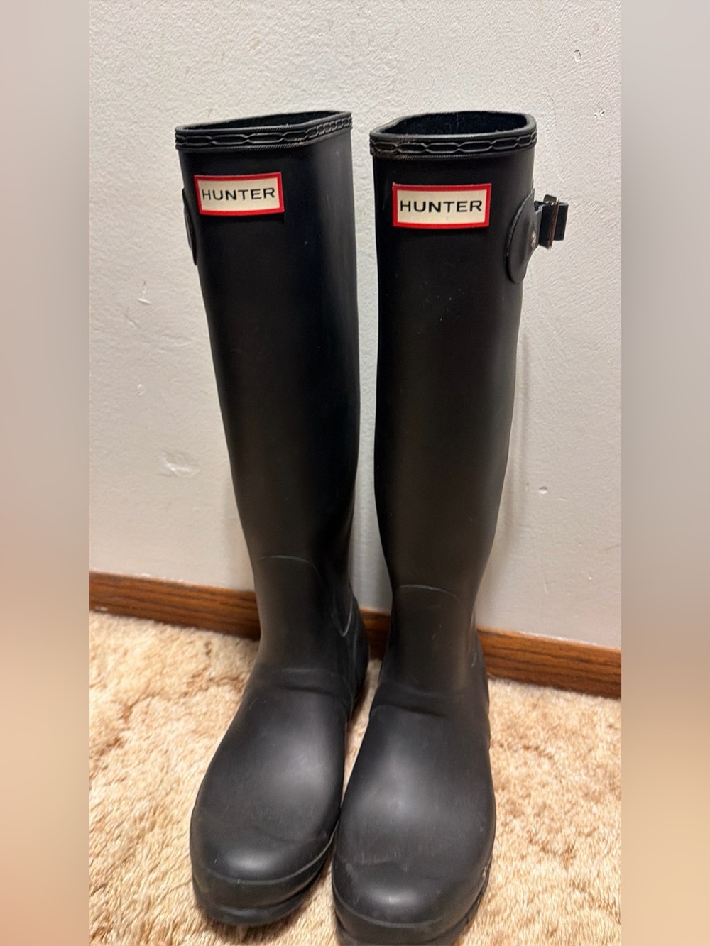 Hunter Black Wellington Boots with Silver Buckle